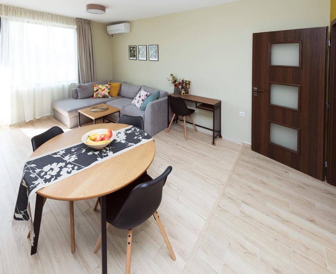 Kalina Apartment Kazanlak Kazanlŭk Exterior foto