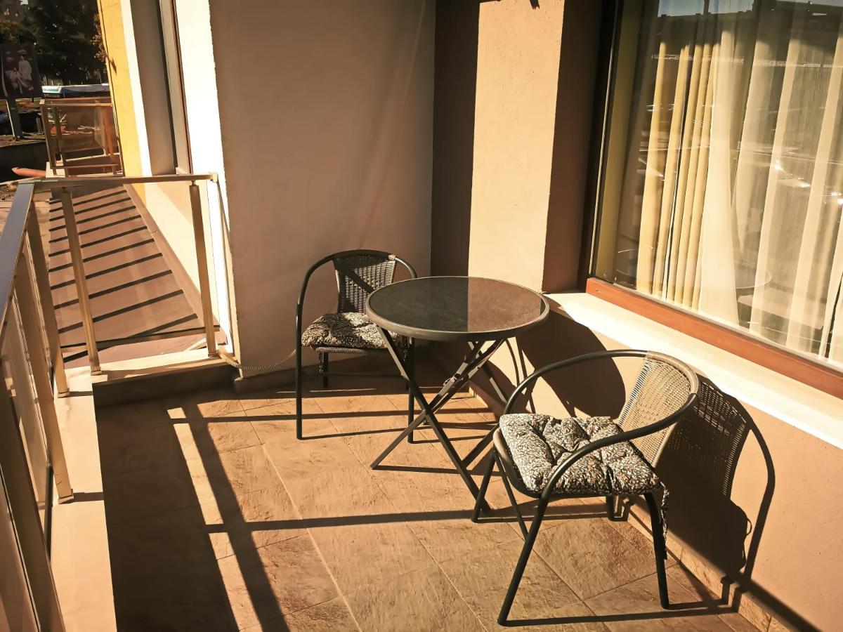 Kalina Apartment Kazanlak Kazanlŭk Exterior foto