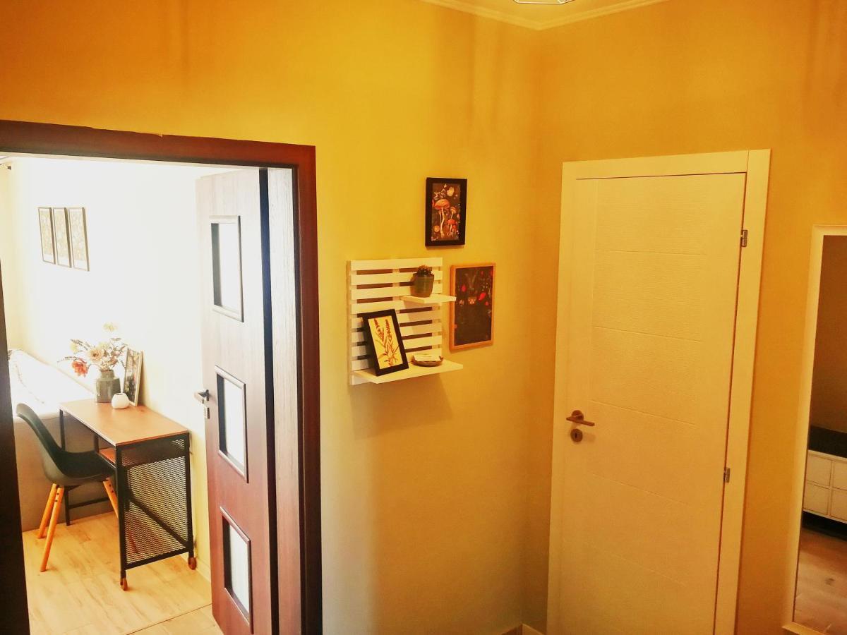 Kalina Apartment Kazanlak Kazanlŭk Exterior foto