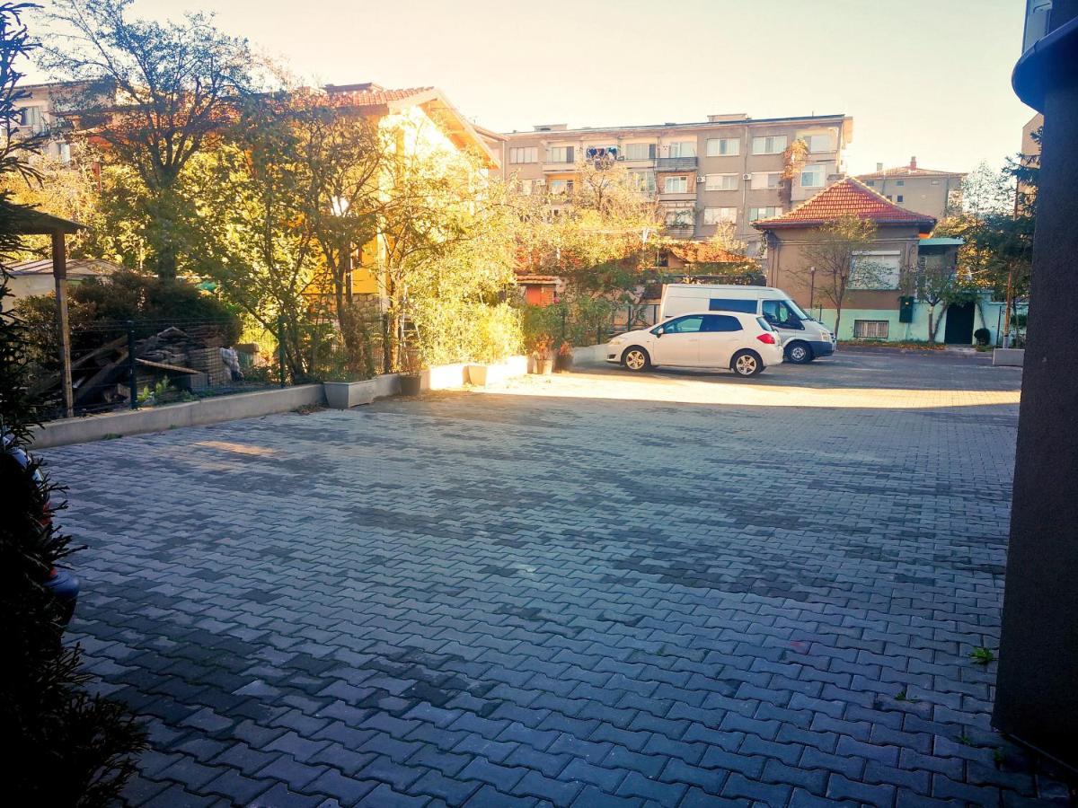 Kalina Apartment Kazanlak Kazanlŭk Exterior foto