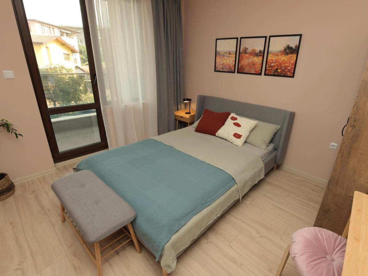 Kalina Apartment Kazanlak Kazanlŭk Exterior foto