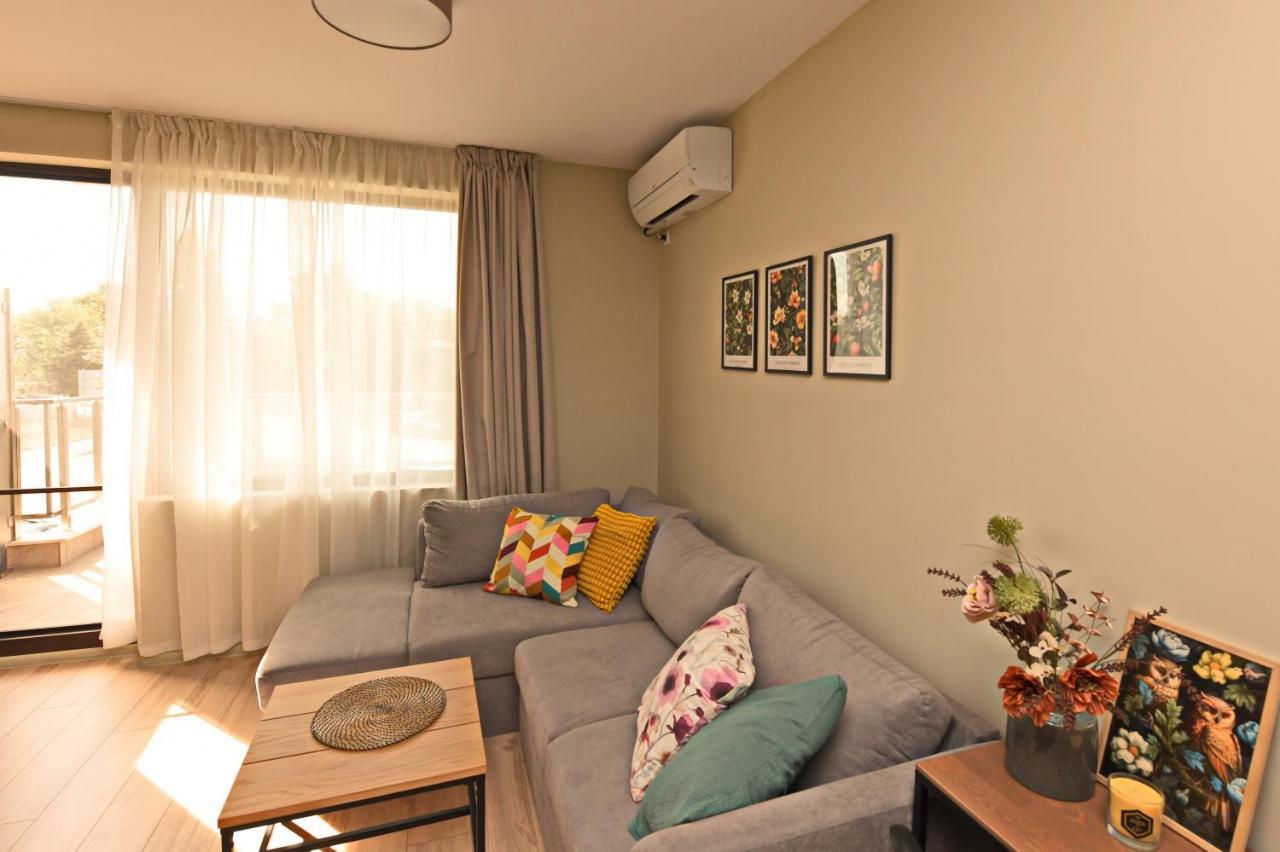 Kalina Apartment Kazanlak Kazanlŭk Exterior foto